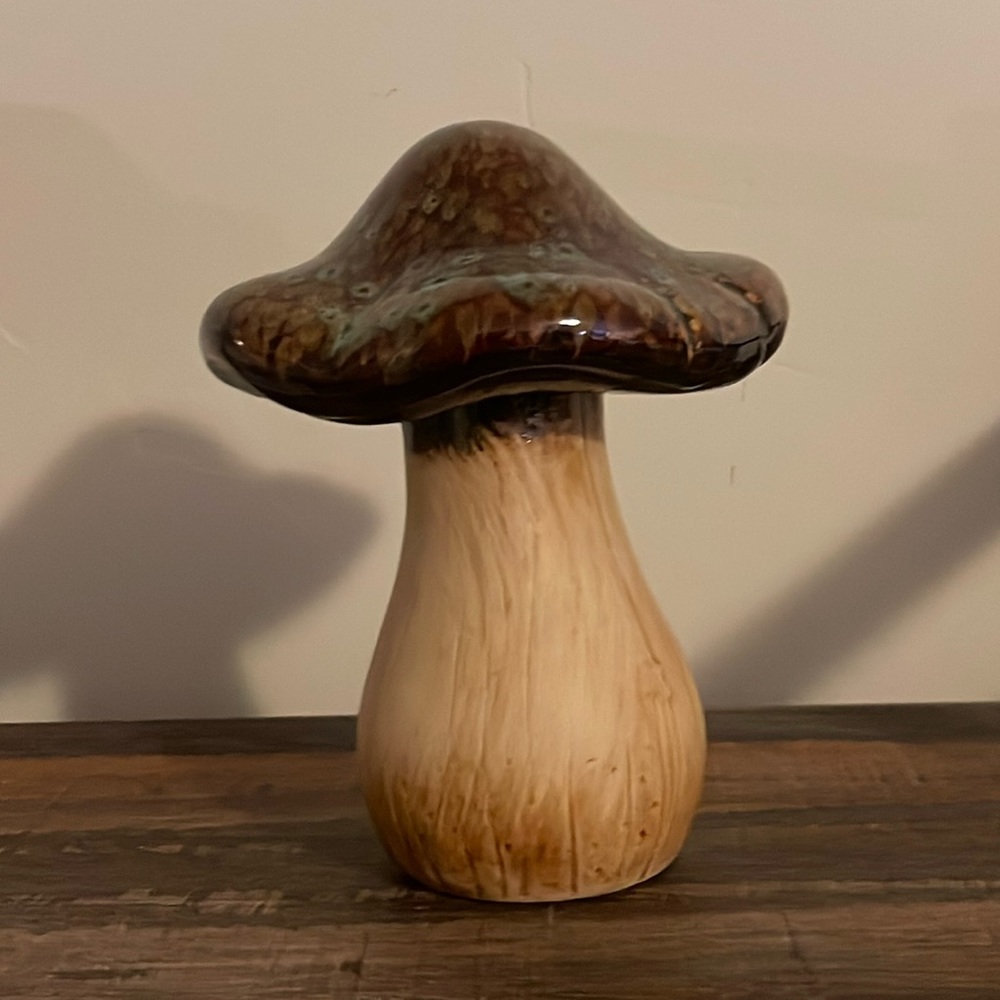 Ceramic mushroom decor